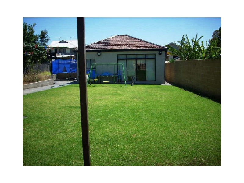 30 Brennan Rd, Yagoona NSW 2199