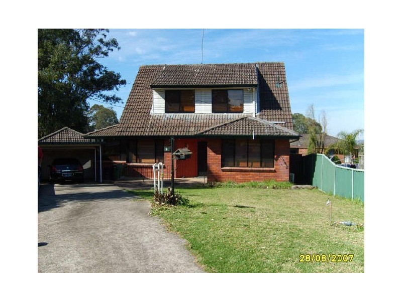 6 Arana Close, Georges Hall NSW 2198