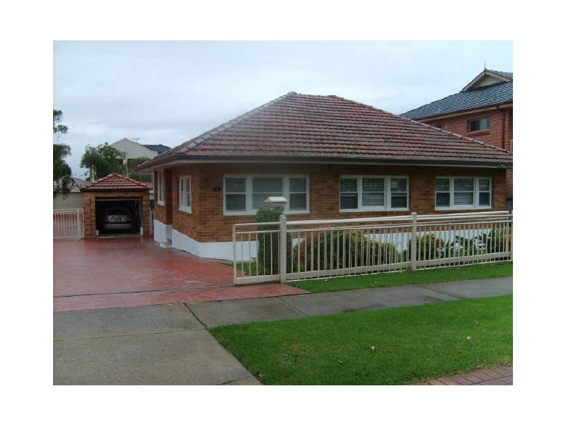 5 Highland Avenue, Bankstown NSW 2200