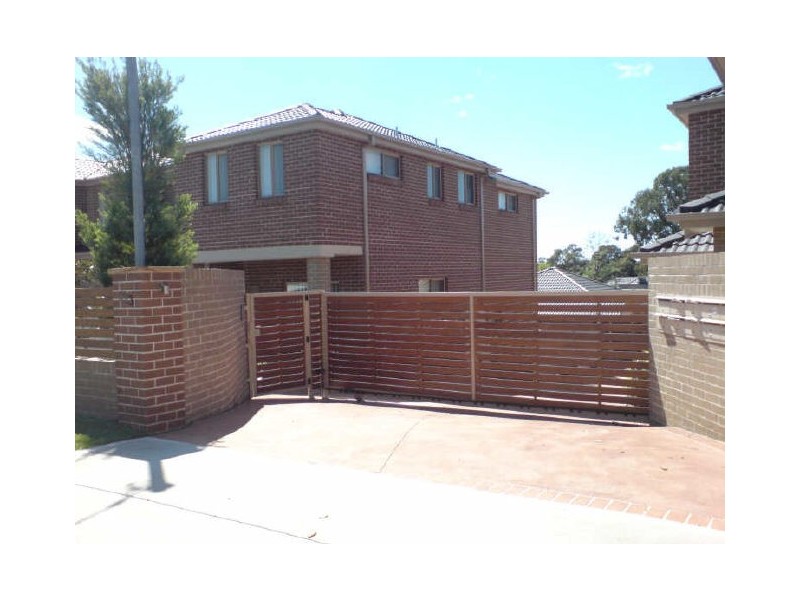 6/223 William Street, Yagoona NSW 2199