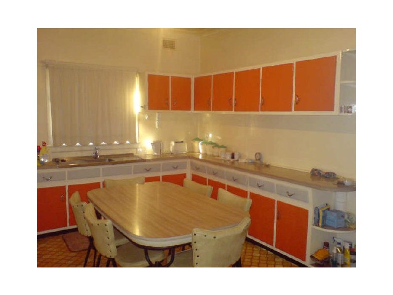 9 Robertson Road, Chester Hill NSW 2162