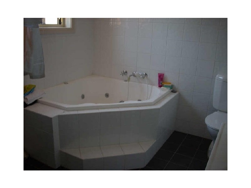 84 Wenke Crescent, Yagoona NSW 2199