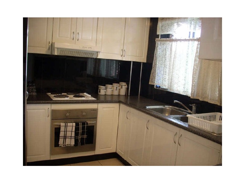 2/37-41 Boronia Road, Greenacre NSW 2190