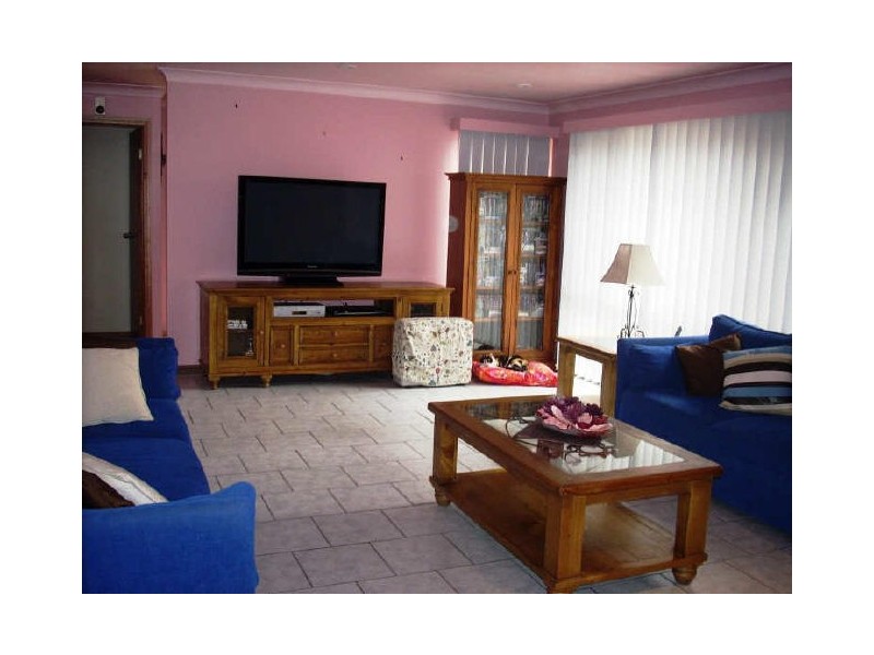 17 Woodbine Street, Yagoona NSW 2199