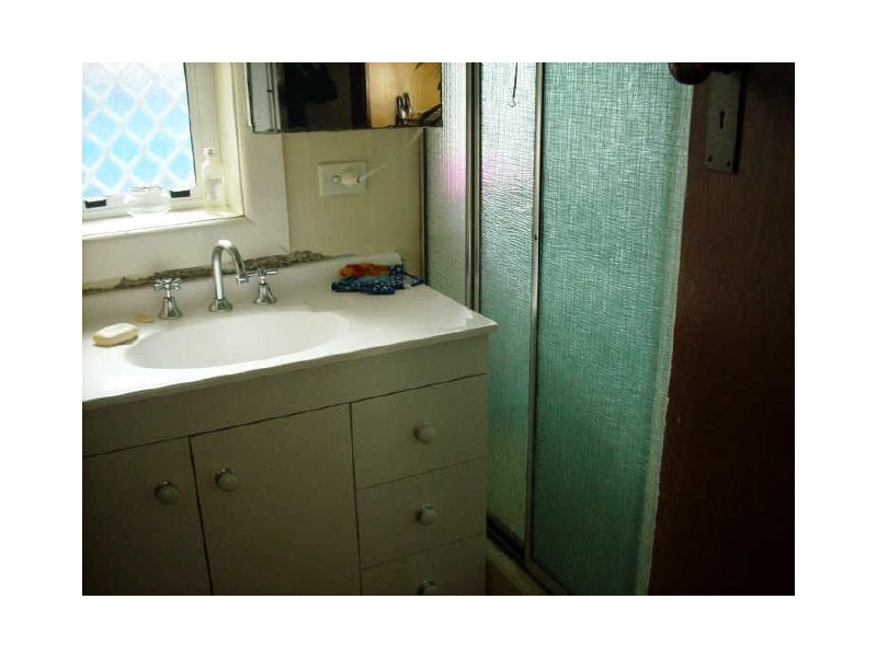 1 Minmai Road, Chester Hill NSW 2162