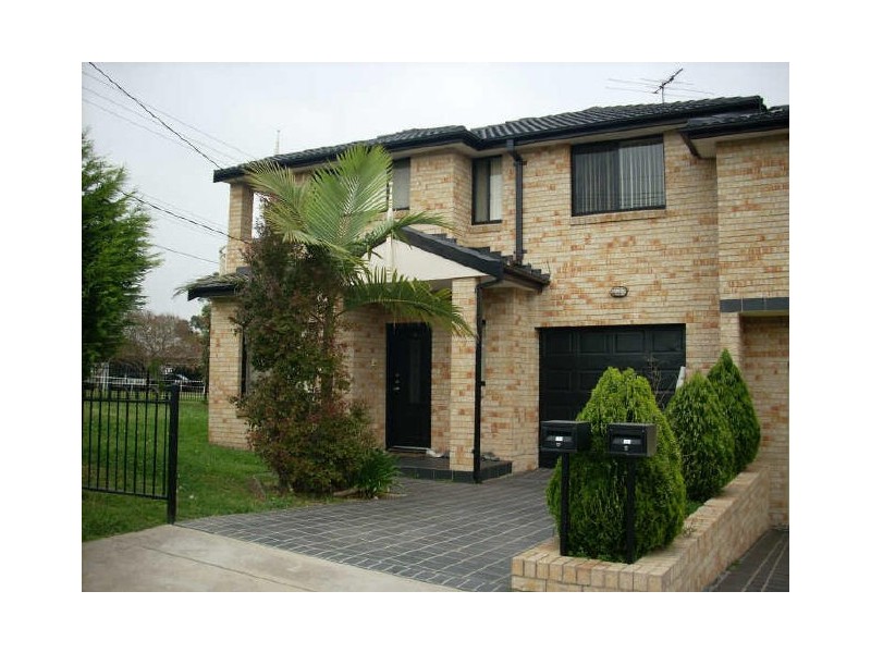 1 Hishion Place, Georges Hall NSW 2198