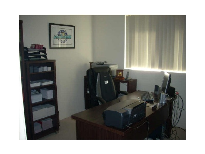 1 Hishion Place, Georges Hall NSW 2198