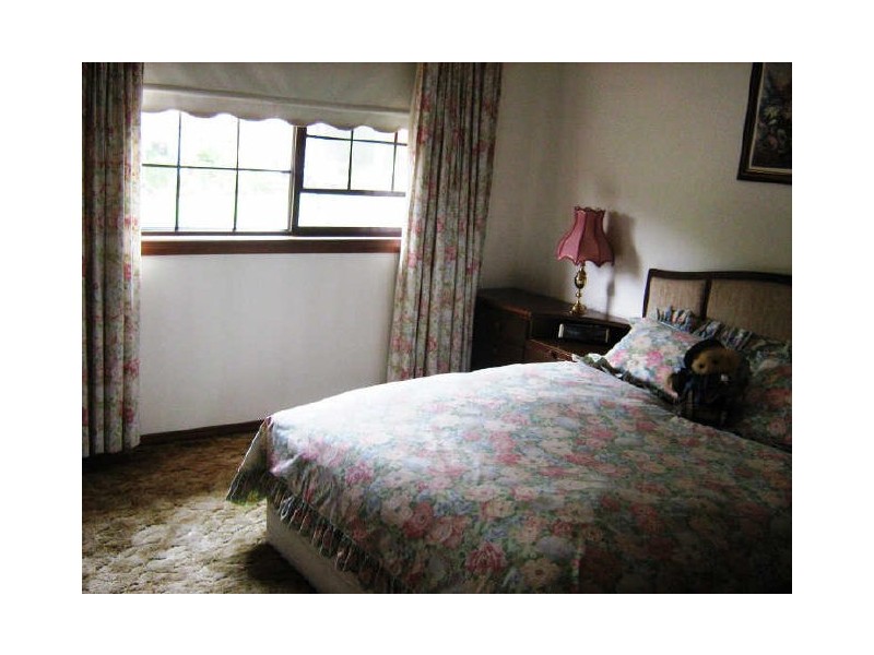 17 Bellevue Avenue, Georges Hall NSW 2198