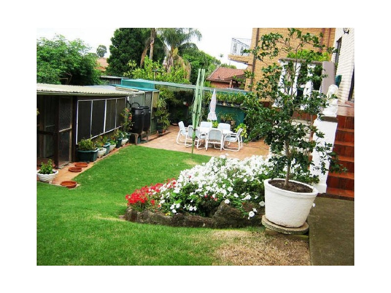 17 Bellevue Avenue, Georges Hall NSW 2198