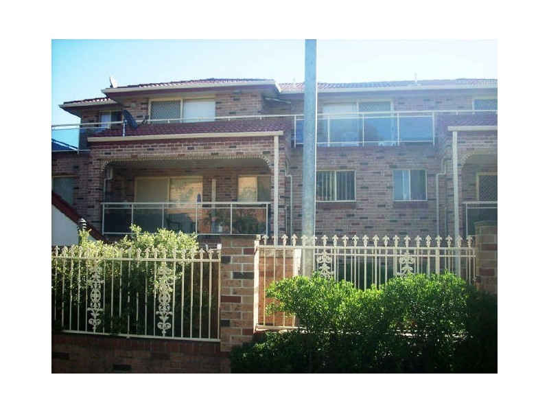 12/78-80 Brancourt Avenue, Yagoona NSW 2199