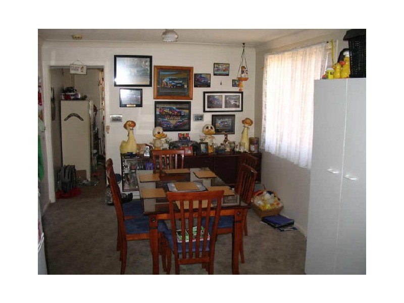 29 Lachlan Street, Young NSW 2594