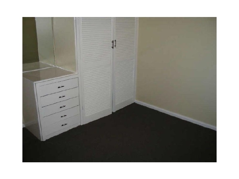 24 Murringo Street, Young NSW 2594