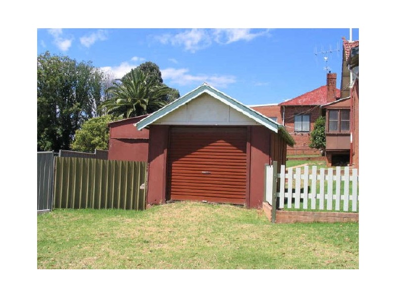 20 Campbell Street, Young NSW 2594
