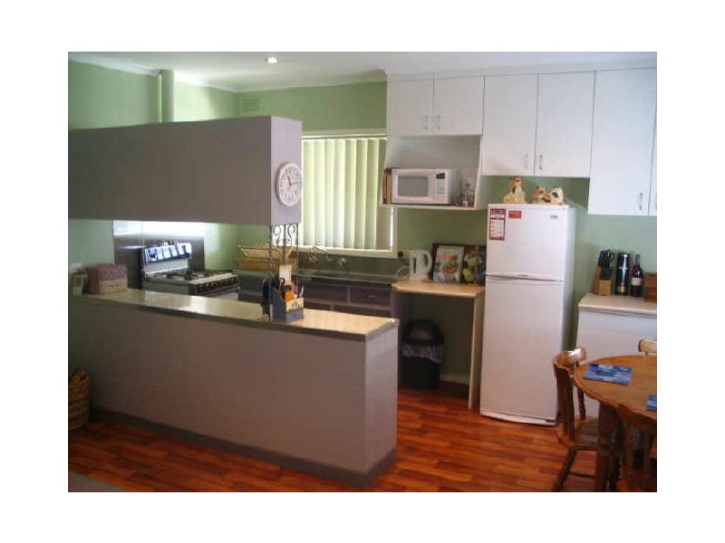 1 Patterson Avenue, Young NSW 2594