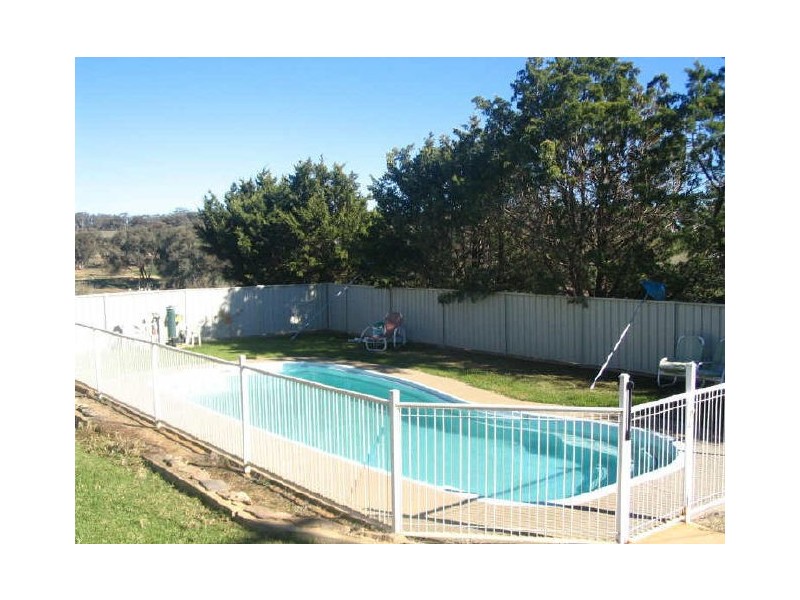 112 Kellys Road, Young NSW 2594