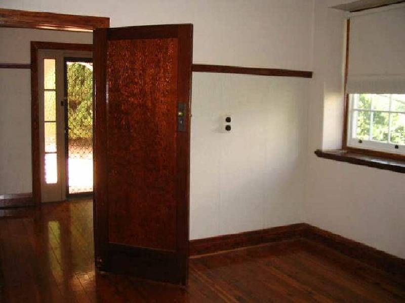 25 Elizabeth Street, Young NSW 2594