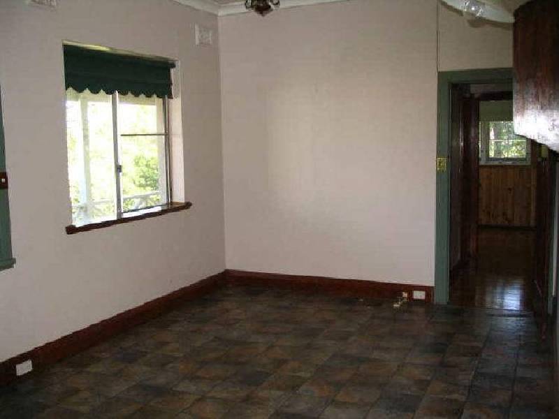 25 Elizabeth Street, Young NSW 2594