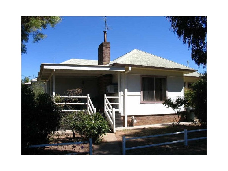 1 Margaret Street, Young NSW 2594