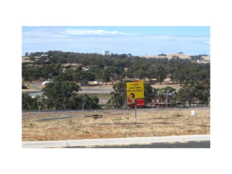 16 Hills Street, Young NSW 2594