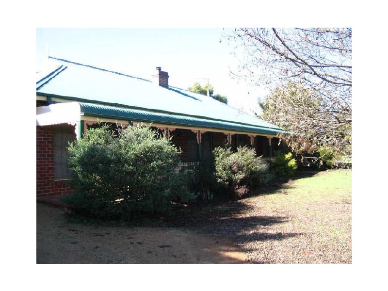 167 Willawong Street, Young NSW 2594