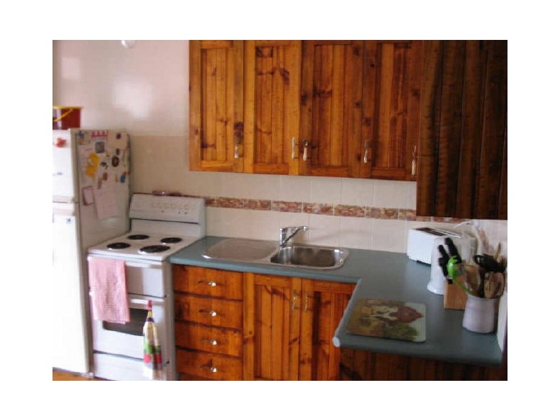 43 Currawong Street, Young NSW 2594