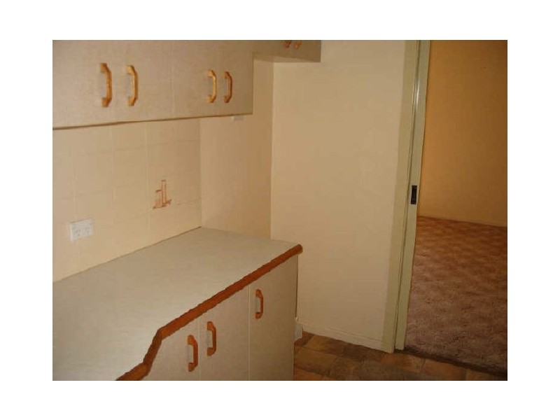 108 Edwards Street, Young NSW 2594