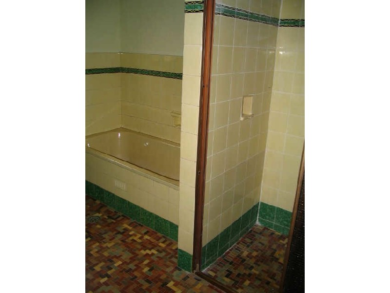 1 White Street, Young NSW 2594