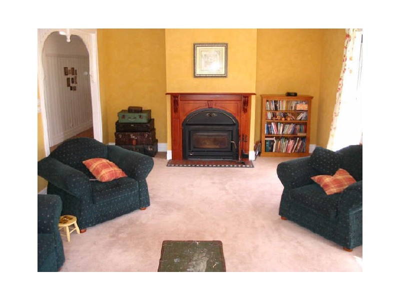 88 Burrows Road, Young NSW 2594