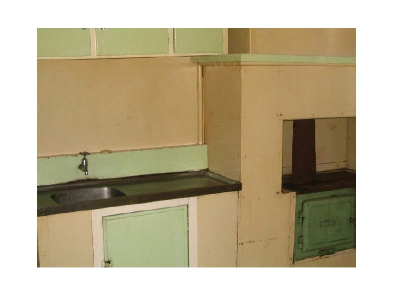 2 Stoneridge Street, Young NSW 2594