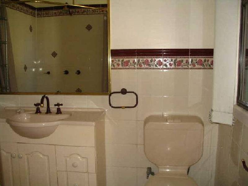 6 Elizabeth Street, Young NSW 2594