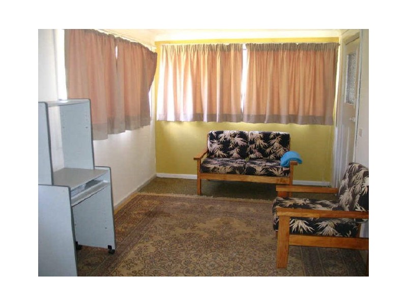 20 Campbell Street, Young NSW 2594