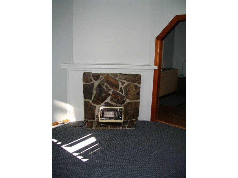 88 Wombat Street, Young NSW 2594