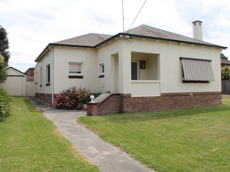14 Dawson Street, Bairnsdale VIC 3875