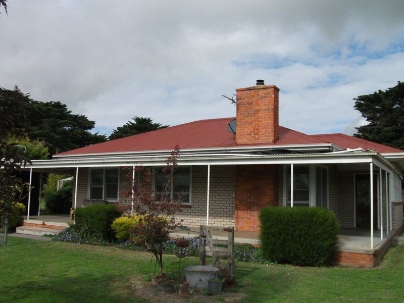 495 Bairnsdale Dargo Road, Hillside VIC 3875