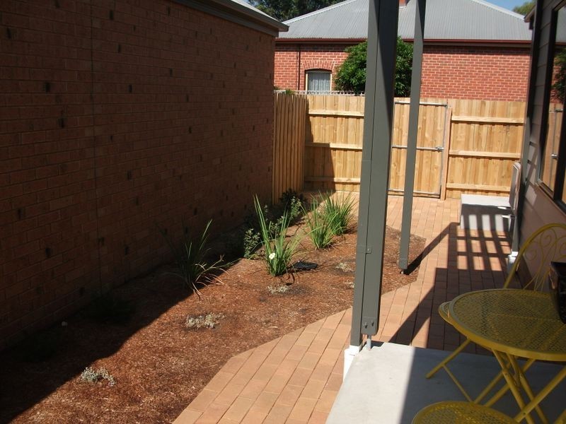 1/22 Victoria Street, Bairnsdale VIC 3875