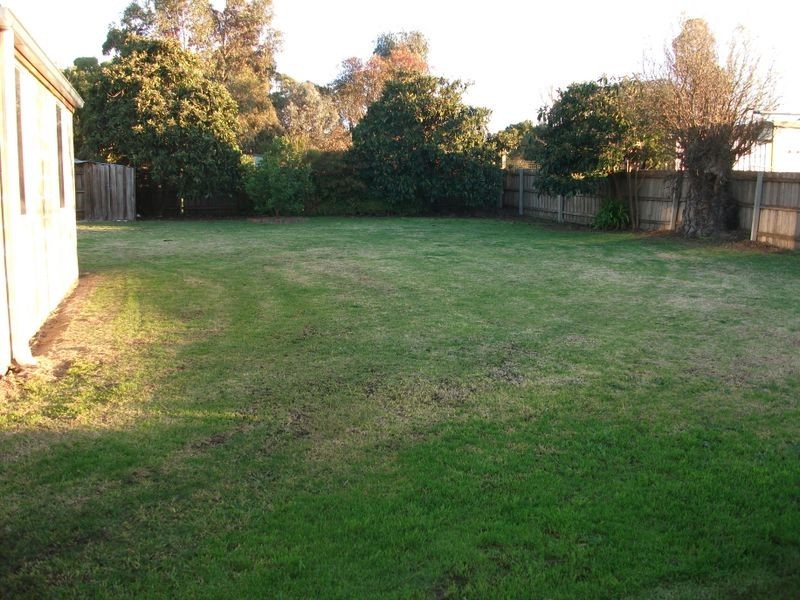 112 Princess Hwy, Bairnsdale VIC 3875