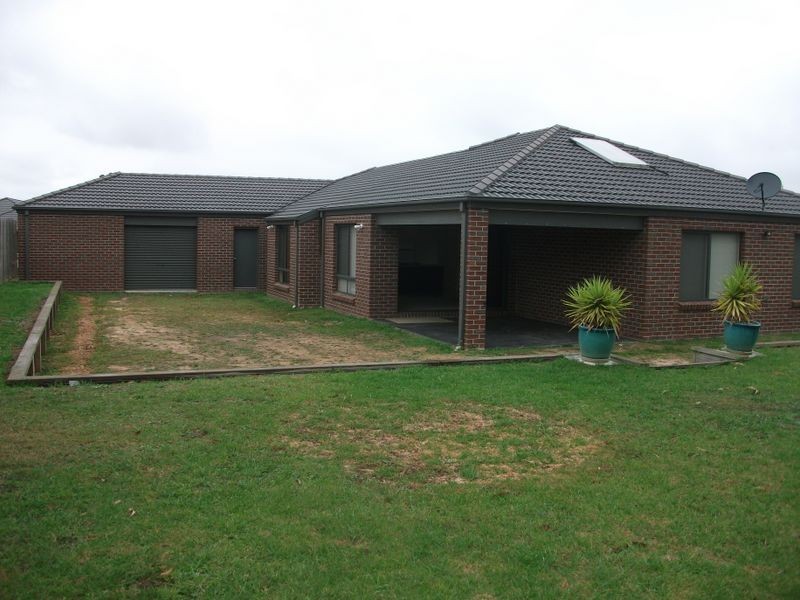 89 Gatehouse Drive, Bairnsdale VIC 3875