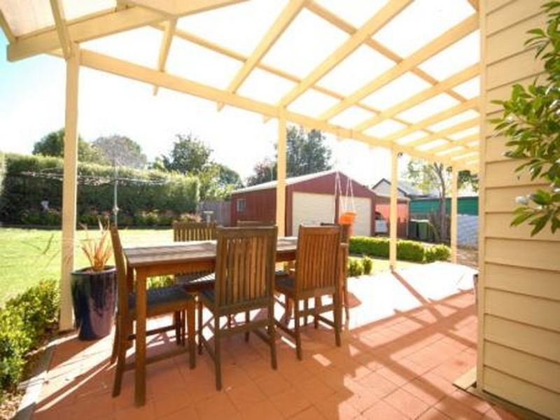 18 Bull Street, Bairnsdale VIC 3875