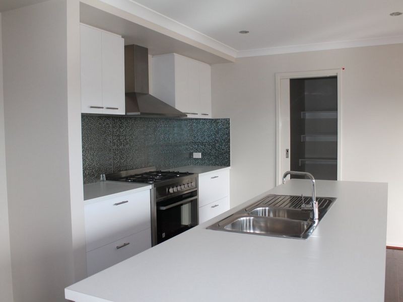 11 The Billabong, Bairnsdale VIC 3875