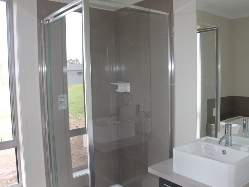 11 The Billabong, Bairnsdale VIC 3875