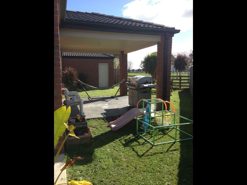 2/9 Selwyn Court, Bairnsdale VIC 3875