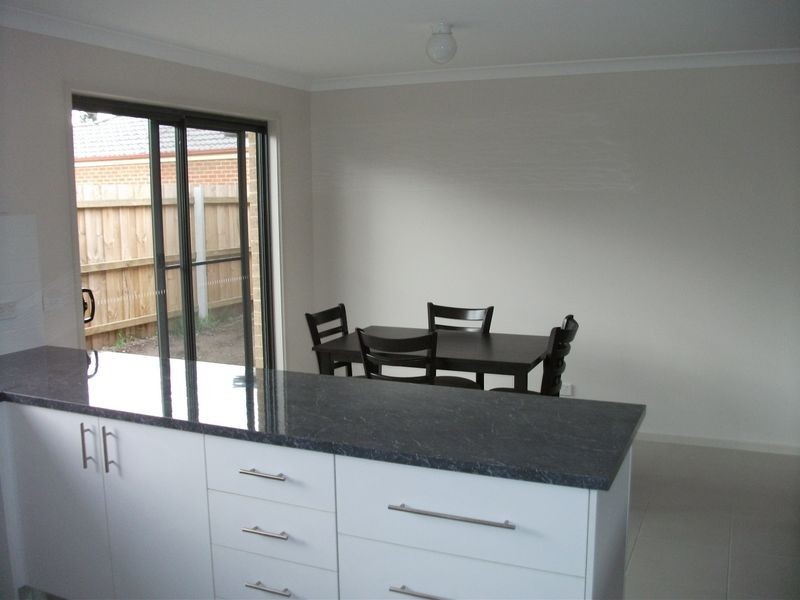 14 Francis Street, Bairnsdale VIC 3875