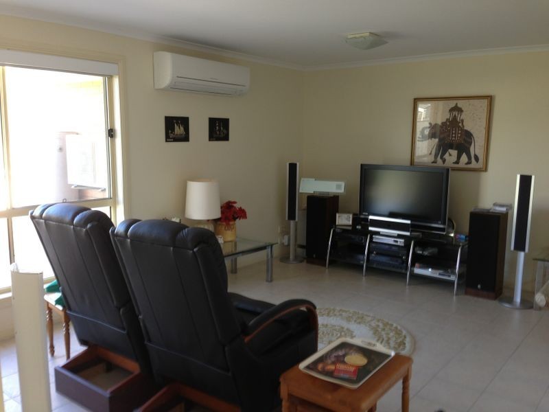 66 Gatehouse Drive, Bairnsdale VIC 3875