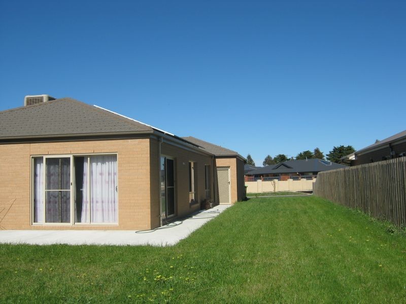 10 Faulkner Court, Bairnsdale VIC 3875