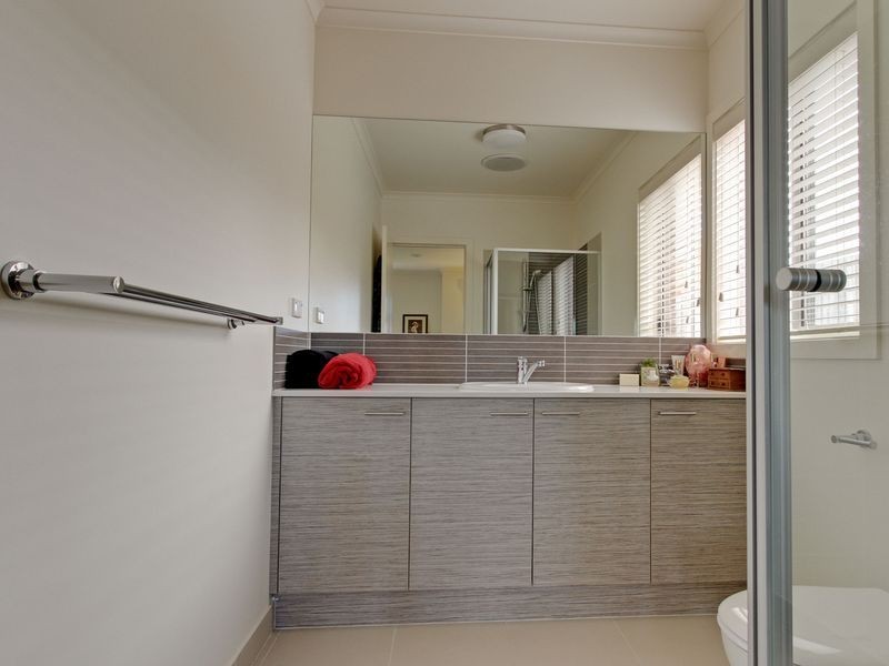 13 FISON, Bairnsdale VIC 3875