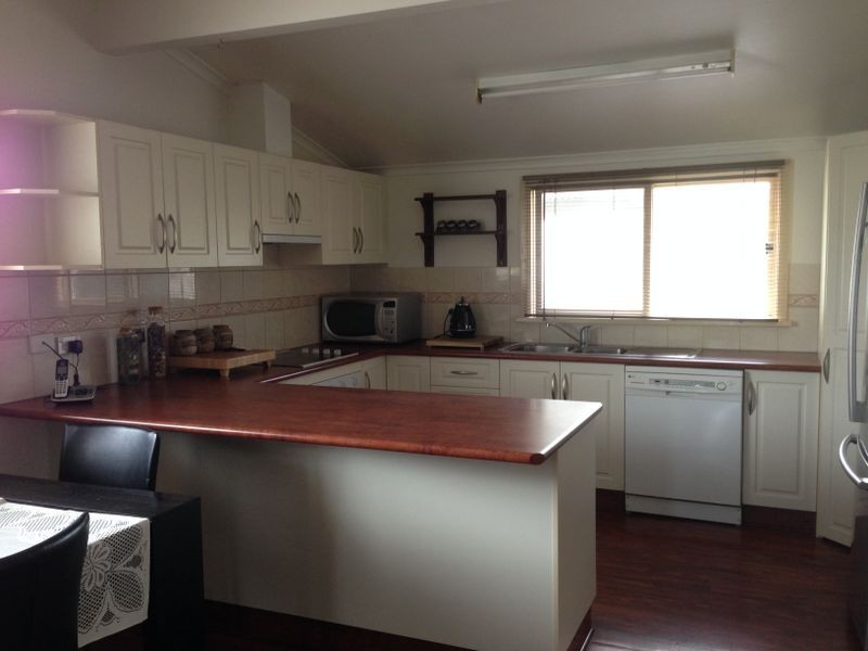 44 Alexander Parade, Bairnsdale VIC 3875