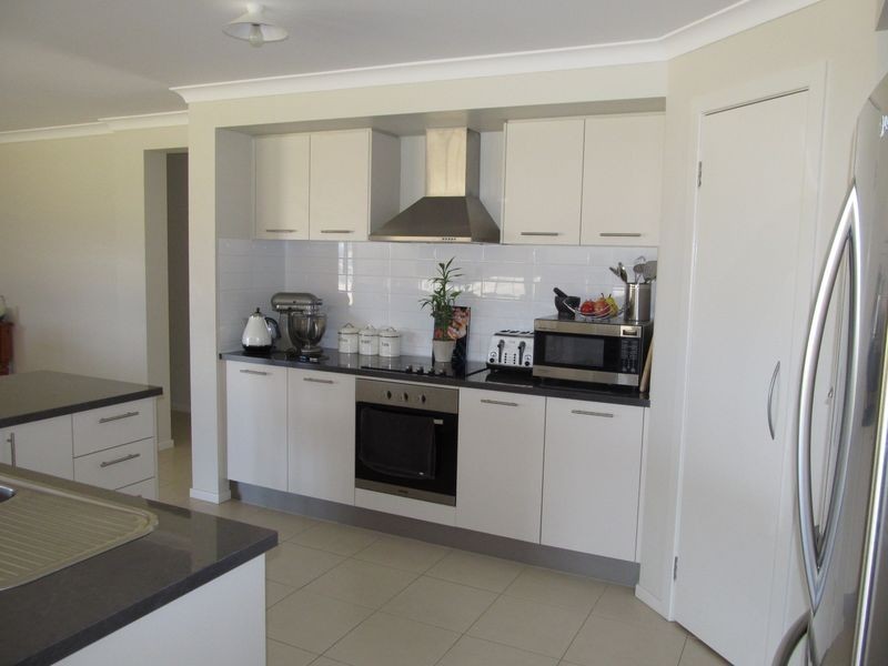 70 Clifton West Road, Wy Yung VIC 3875