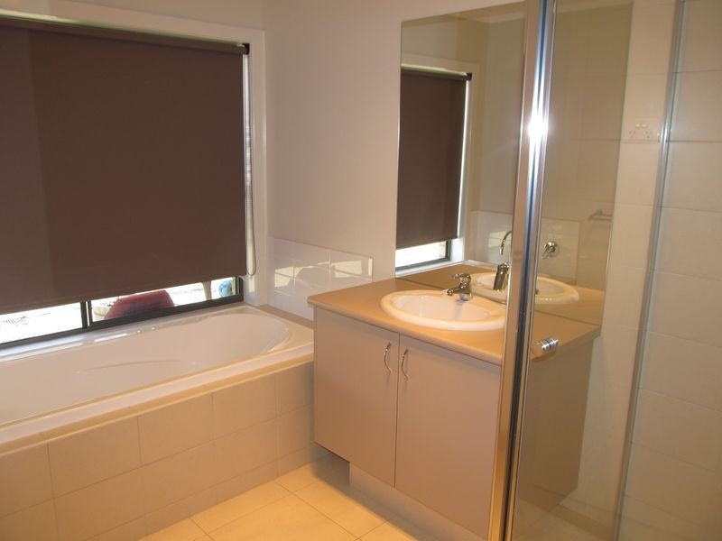 70 Clifton West Road, Wy Yung VIC 3875