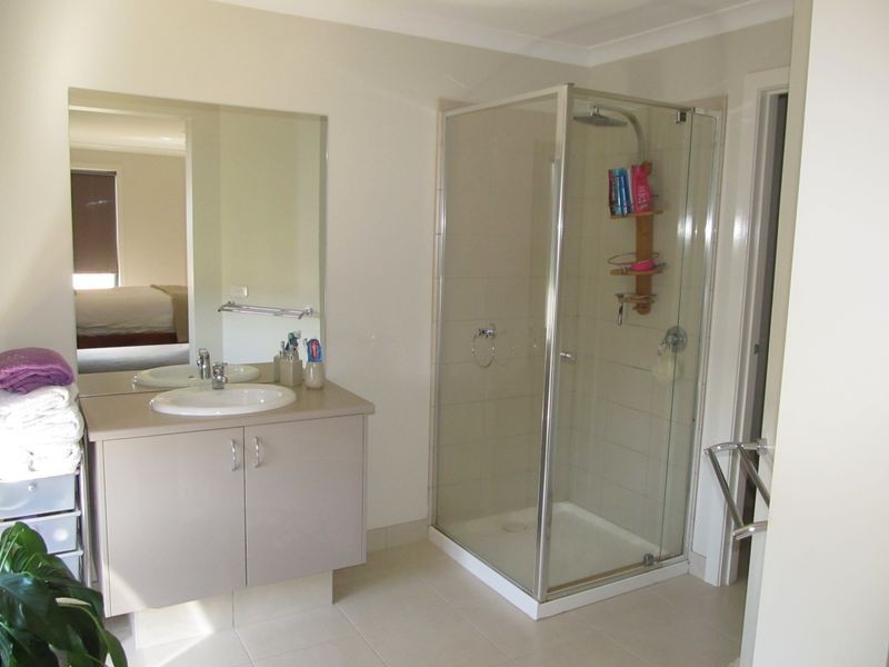 70 Clifton West Road, Wy Yung VIC 3875