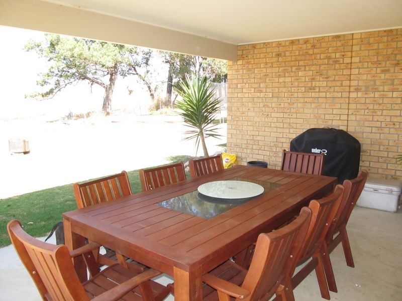 70 Clifton West Road, Wy Yung VIC 3875